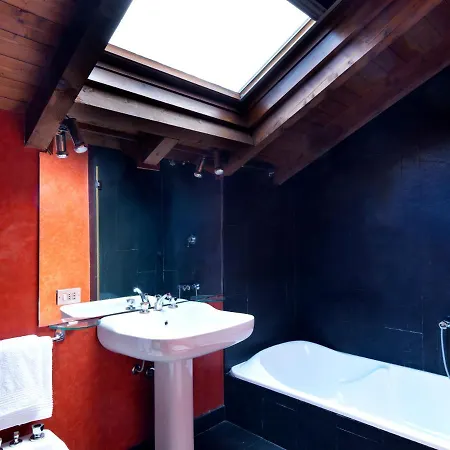Feriehus Anita In Luxury Gardone Riviera